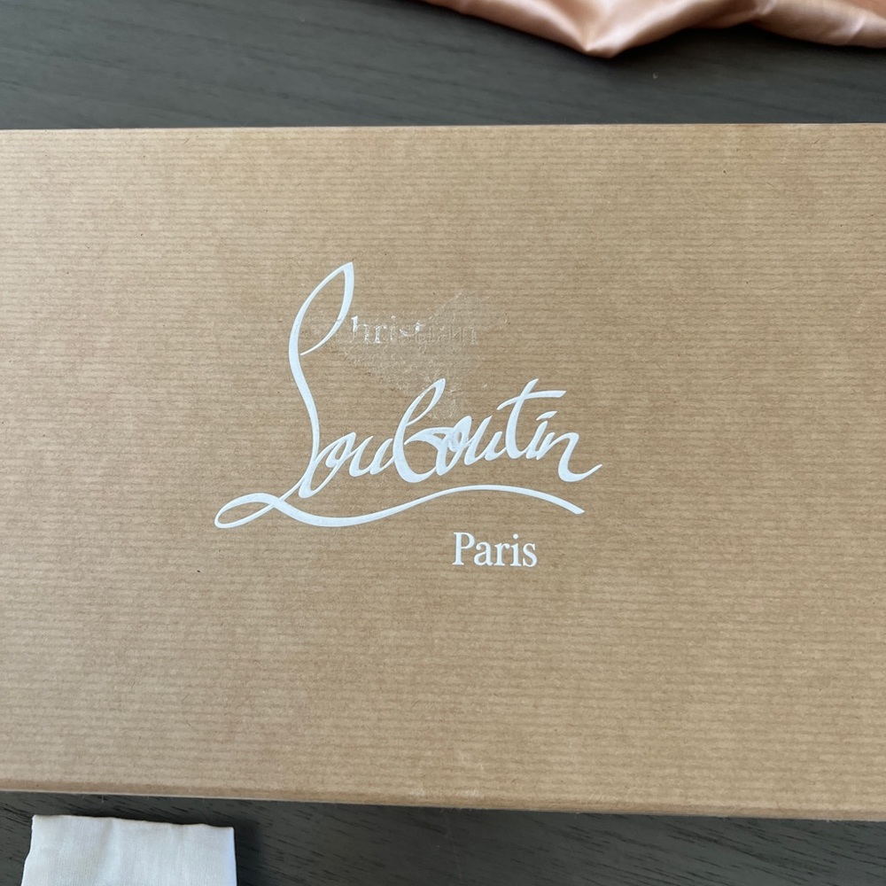 Christian Louboutin Dolly Pump - Picture 8 of 13